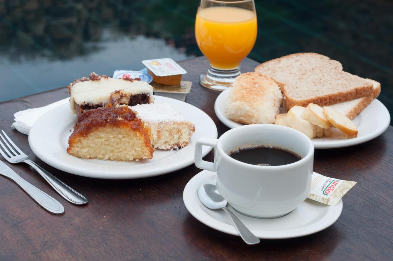 Hotel Velejador,Ha 5 Minutos Do Centro Historico Παρατί Εξωτερικό φωτογραφία
